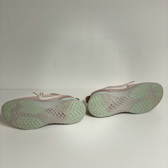 Nike Odyssey React Women’s size 7 - Picture 5 of 5